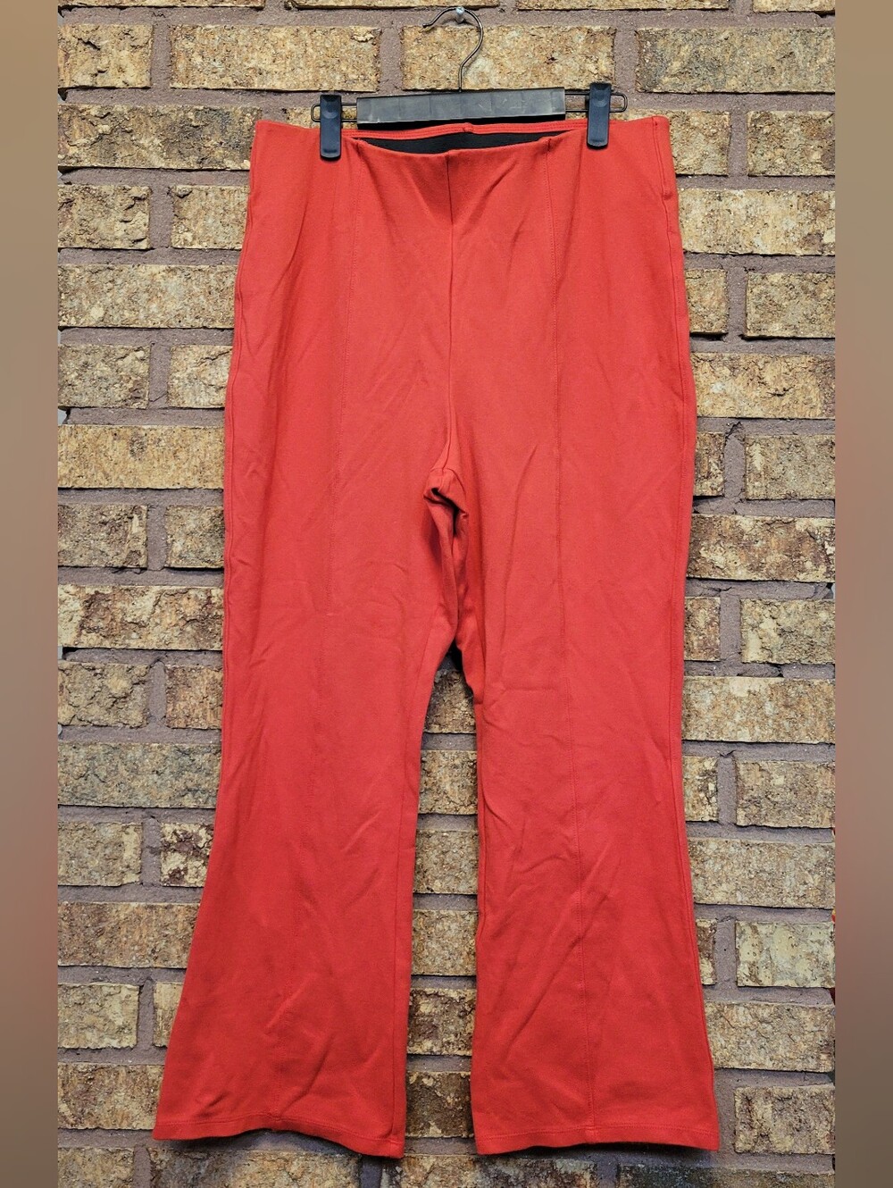 Old Navy Stevie Flare Extra High Rise Auburn Pants Size Large Stretch Workout
